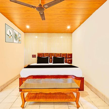 Super Hotel O Besant Road Vijayawada Exterior photo