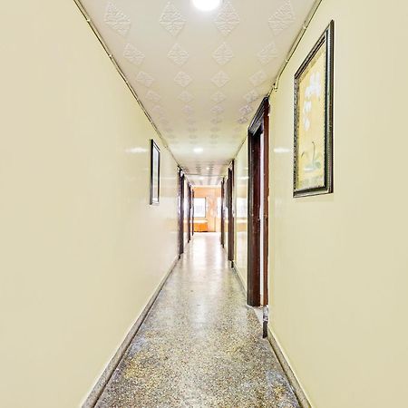 Super Hotel O Besant Road Vijayawada Exterior photo